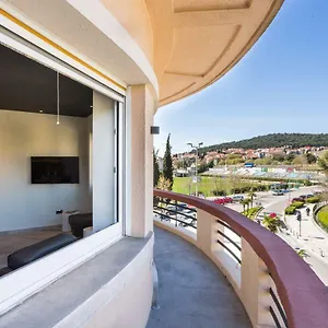 New Parkview/cityview Apartamento